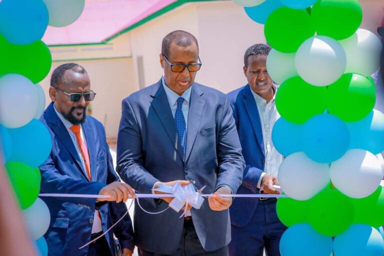 Dhismaha xafiisyada qaar kamid ah wasaaradaha Puntland oo xariga laga jaray