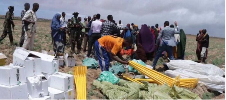 Barakacayaasha deegaanka Luglow ee Jubada Hoose oo  lagu wareejiyay dhul beereed.