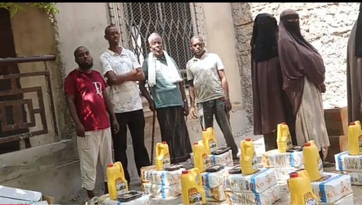 In ka badan shan boqol oo o qoys oo deeq raashin loogu qaybiyay Muqdisho