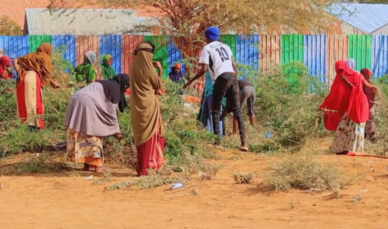 Olole nadaafadeed  oo laga sameeyay  xaafada kulmis  jowhar