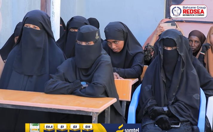 Iskuul lagu baran doono culuumta shareecada oo laga furay Hargeysa