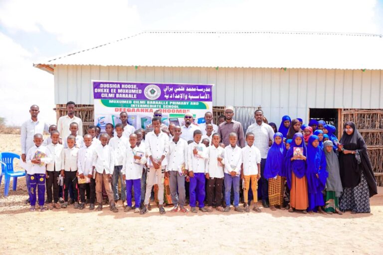 kulan looga hadlayay horumarinta waxbarashadda oo lagu qabtay deegaanka Dhoobbe ee gobolka Hiiraan.