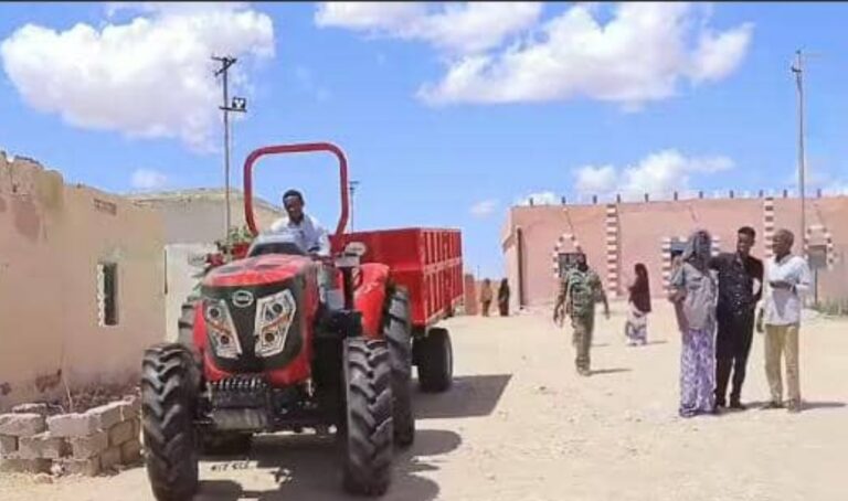 Wasaaradda Beeraha Puntland oo cagaf cagafayo ku wareejisay beeraleyda degmada isku shuban.