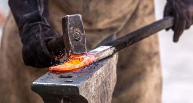 Suuq la’aan soo food saartay wax soo saarka dhalinyarada Baladweyne.