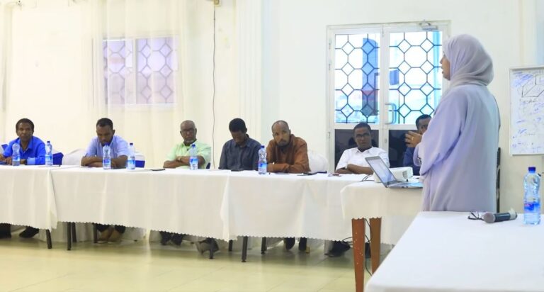 Kulan looga hadlayay horumarinta waxbarashada oo lagu qabtay Hargeysa