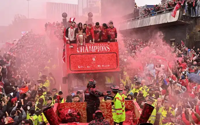 Taageerayaal Ku Waxyeeloobay Shil Ka Dhacay Dabaal-deggii Horyaalka Ee Kooxda Liverpool