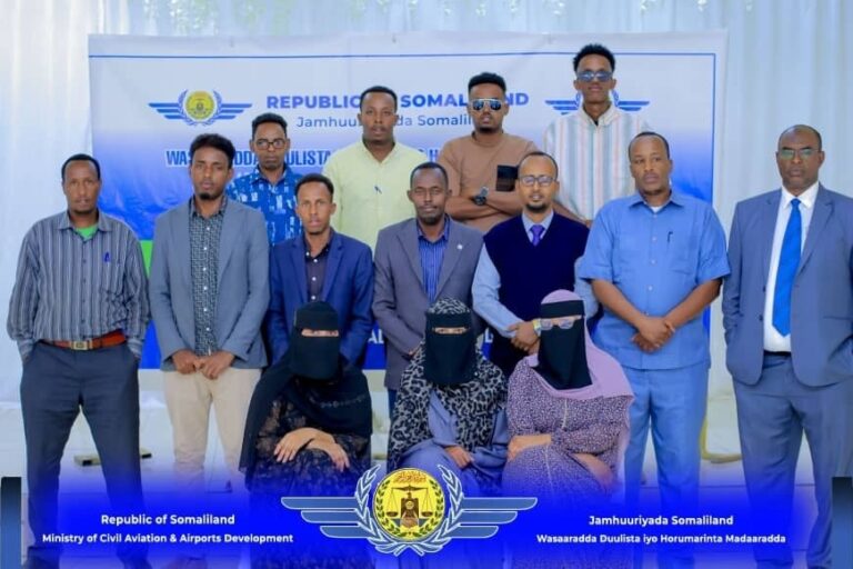 Tababar ku saabsan Horumarinta Amniga iyo badqabka Duulista oo lagu qabtay Ceerigaabo.