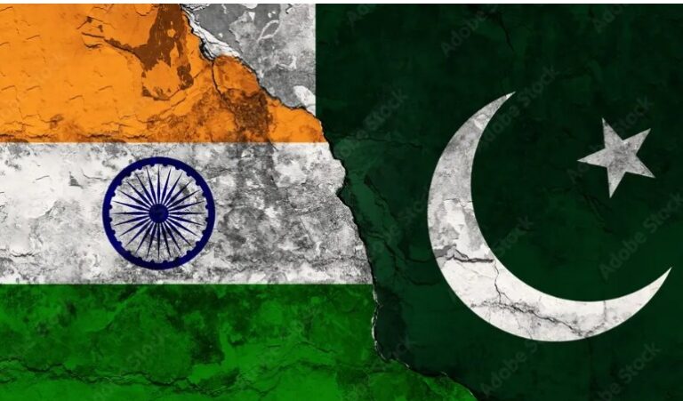 Hindiya iyo Pakistan oo wada-hadal yeelanaya