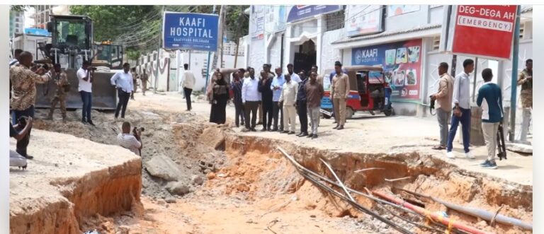 Tirada dadka ku dhintay daadadka roobkii ka da’ay Muqdisho oo kordhay.