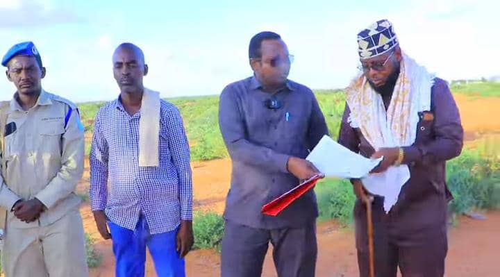 Muwaadin dhulkiisa si sharci darro ah looga heystay oo lagu wareejiyay Galkacyo.