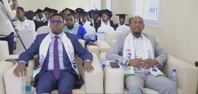 Arday baratay xirfadda farsamada gacanta oo munaasabad loogu qabtay Muqdisho