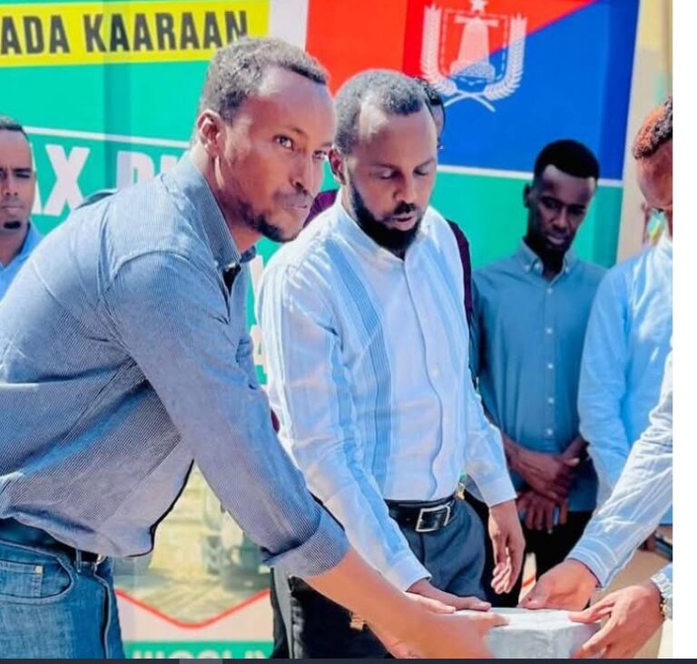 Maamulka gobalka banaadir oo dhagax dhigay Dhismaha wadada  Arjantiin.