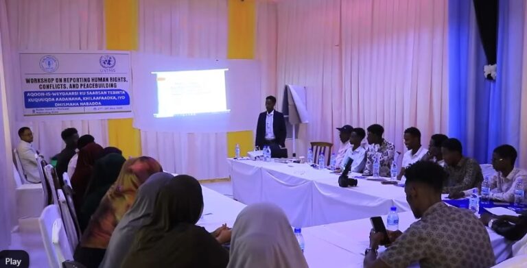 Tababar wariyaal loogu soo gaba-gabeeyay magaalada Guriceel.