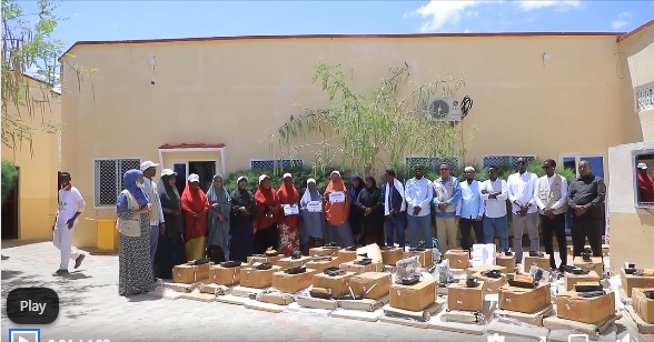 Dhallinyaro bartay xirfadda farsamada gacanta oo munaasabad loogu qabtay Dhuusamareeb