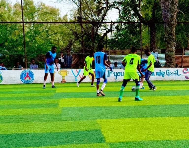 iskuulka 𝐇𝐨𝐫𝐦𝐮𝐮𝐝 oo 𝟑-𝟐 uga badiyay kooxda macalimiinta iskuulka 𝐓𝐮𝐬𝐦o