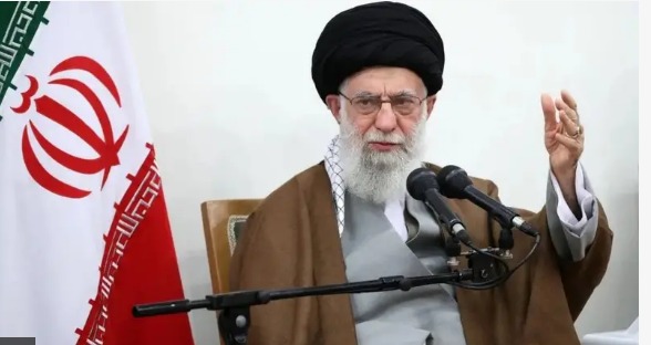 Hoggaamiyaha sare ee Iran oo diiday dalabyo ugu yimid Maraykanka.