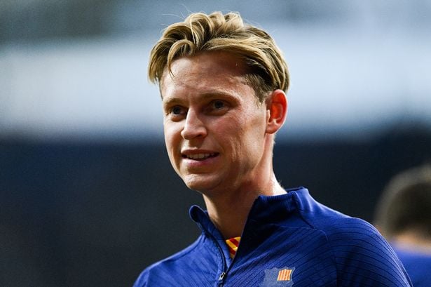 Frenkie de Jong Oo Si Cad Uga Hor Yimid Go’aan Culus Oo Uu Soo Saaray La liga