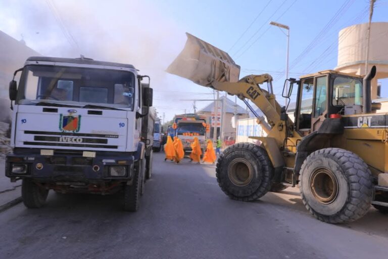 Olole nadaafadeed oo laga Sameeyay  Muqdisho