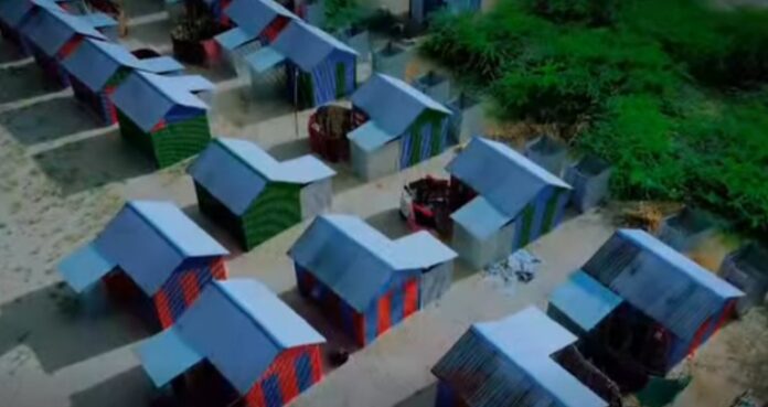 8a2db1b4-321d-406c-9399-f04ccc2741d6