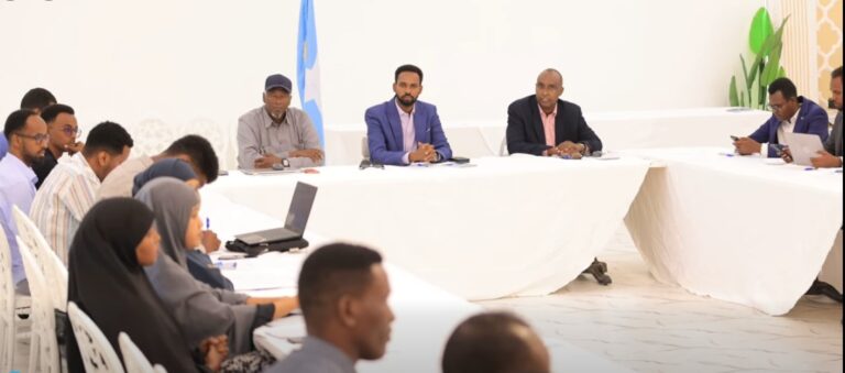 Kulan looga hadalayay  wadatashiga iyo  dib u eegista Qorshaha Qaranka ee Ilaalinta Noolaha oo laga daahfuray Muqdisho.