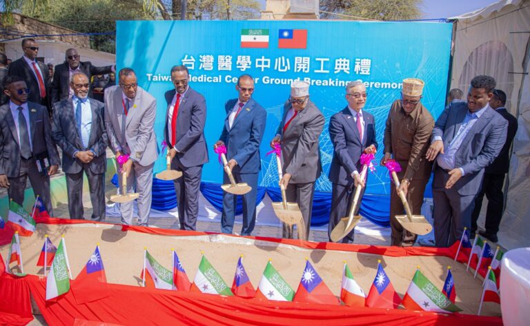 Madaxweynaha JSL Oo Dhagax Dhigay Cisbitaal Weyn Oo Dawladda Taiwan maalgelinayso