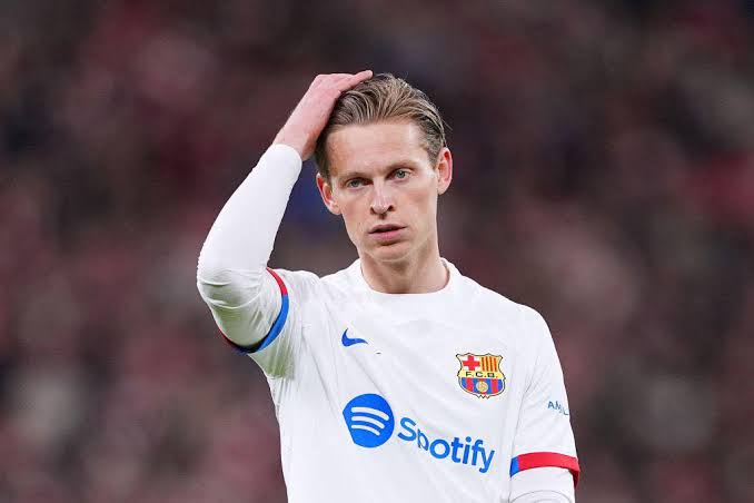 Frenkie de Jong Oo Sharaxay Waxa Sababay Guuldarradii Cusleyd Ee Kooxdiisa Kasoo Gaartay Sevilla