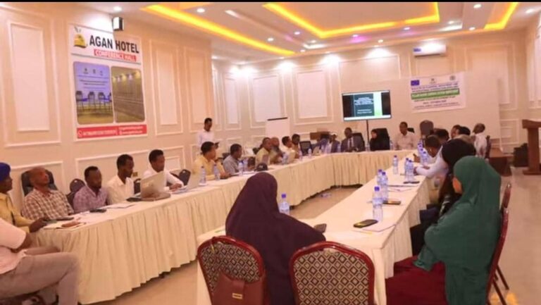 Kulan looga hadlayay Maamul wanaagga oo lagu qabtay Kismaayo